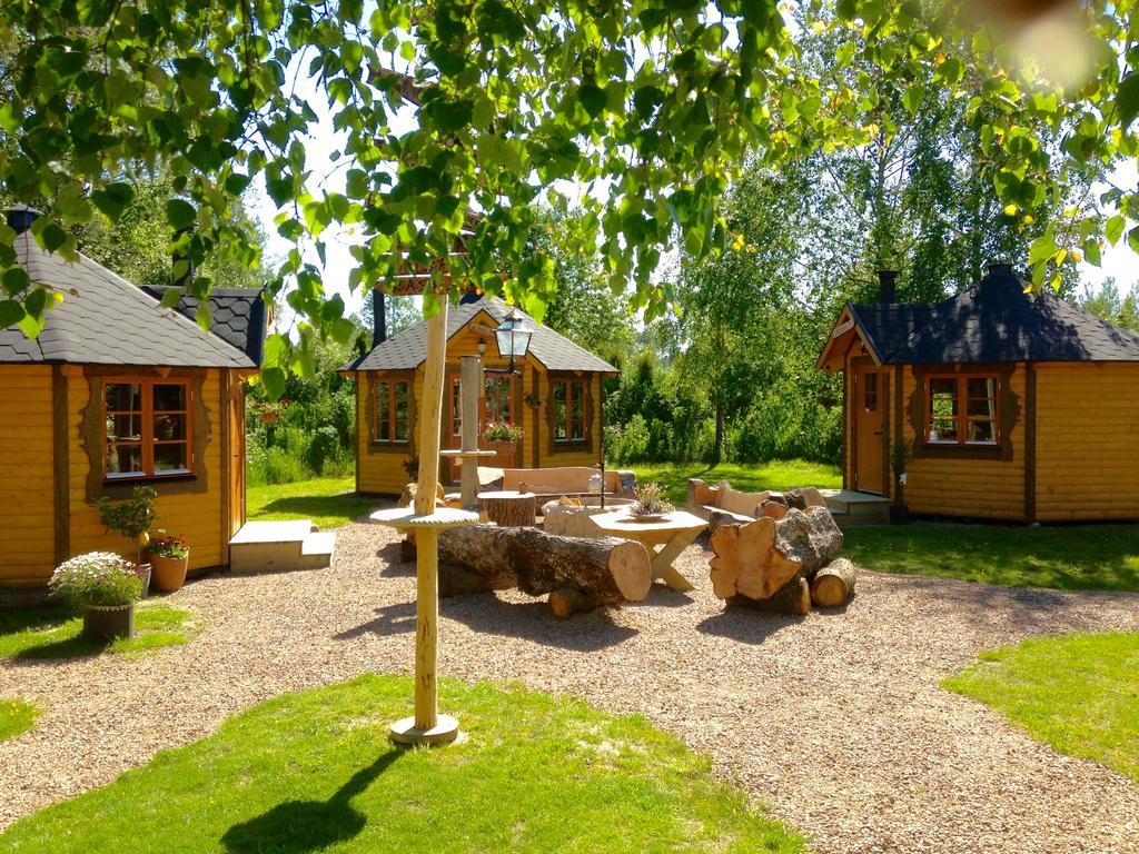 Baeverli Hills Lidkoping Exterior photo